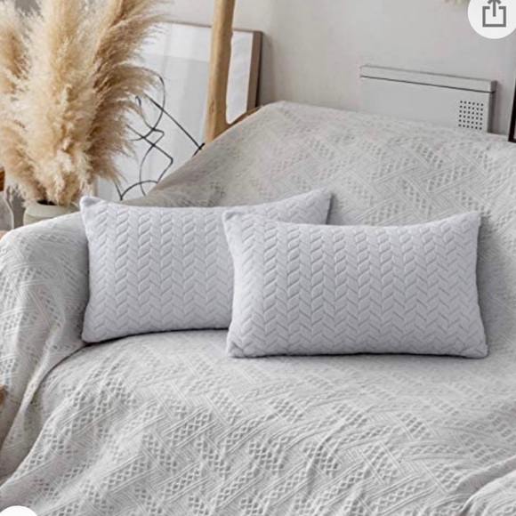UGASA Other - Light grey pillow case cover